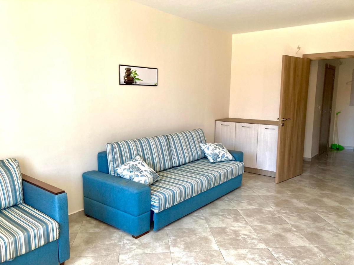 Apartments In Villas Apolon Созополь Экстерьер фото