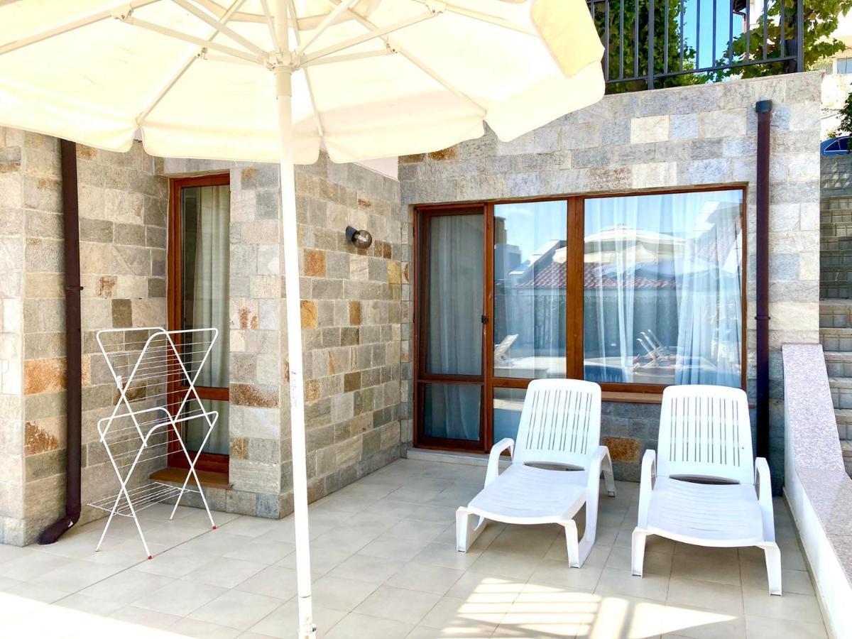 Apartments In Villas Apolon Созополь Экстерьер фото