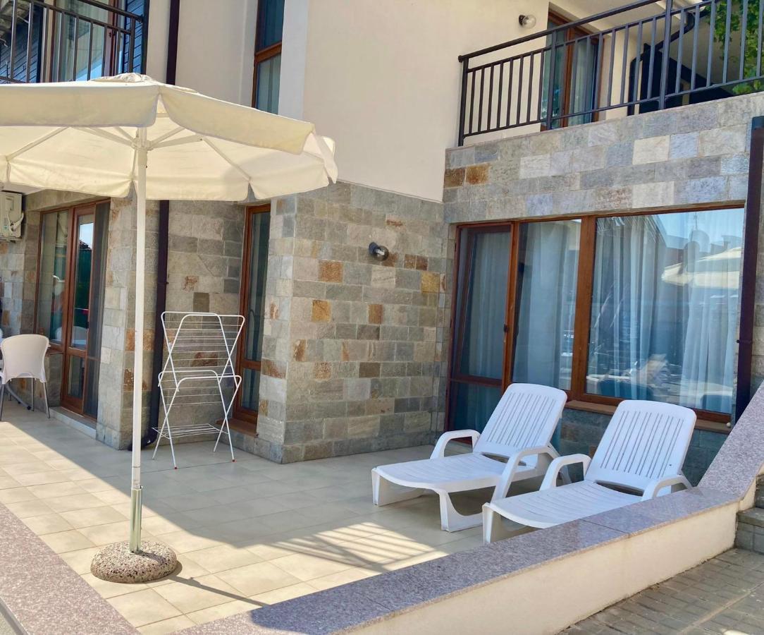 Apartments In Villas Apolon Созополь Экстерьер фото
