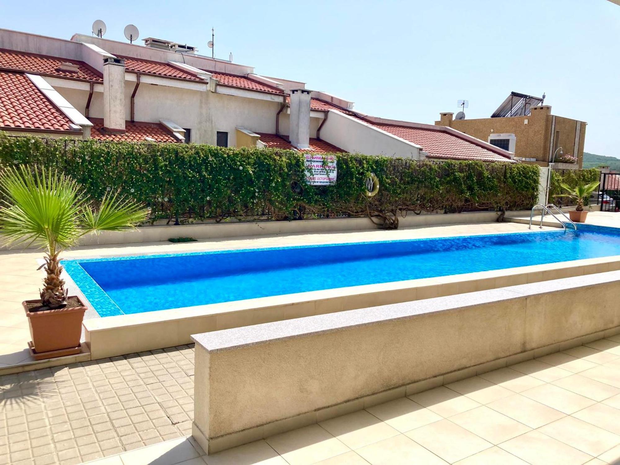 Apartments In Villas Apolon Созополь Экстерьер фото