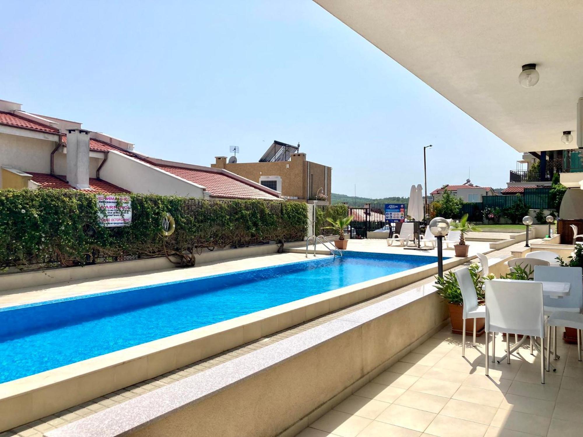 Apartments In Villas Apolon Созополь Экстерьер фото
