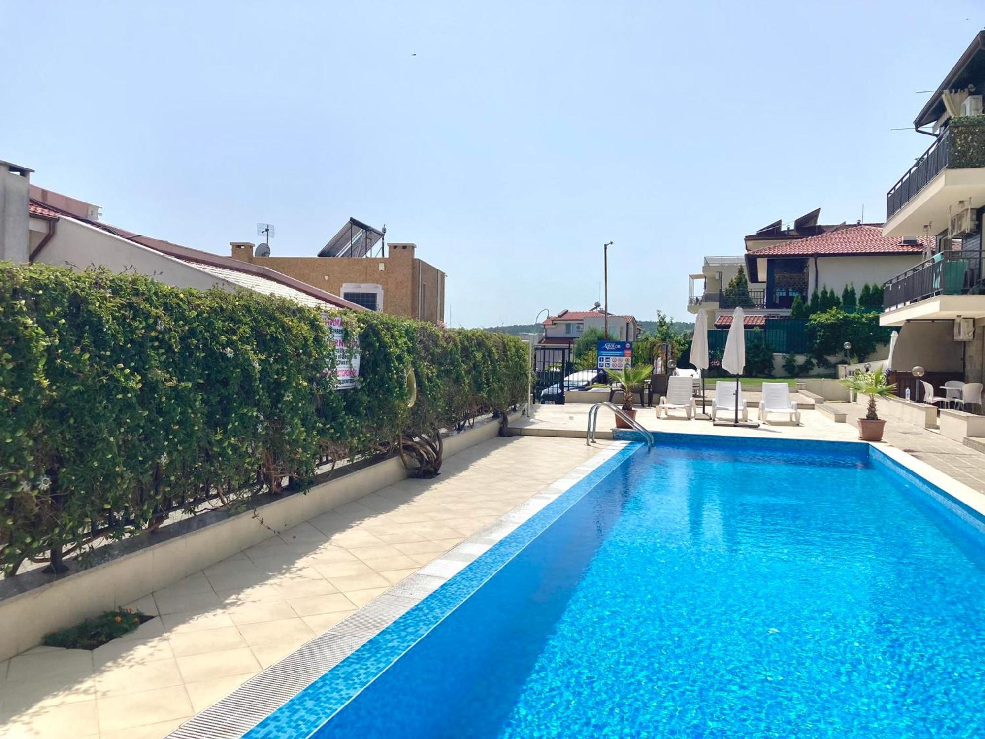 Apartments In Villas Apolon Созополь Экстерьер фото